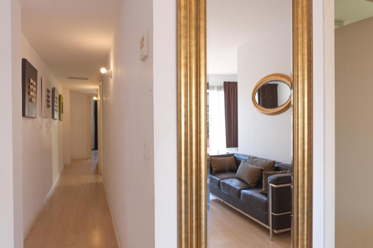 Plaza Catalunya City Center Apartments บาร์เซโลนา ภายนอก รูปภาพ