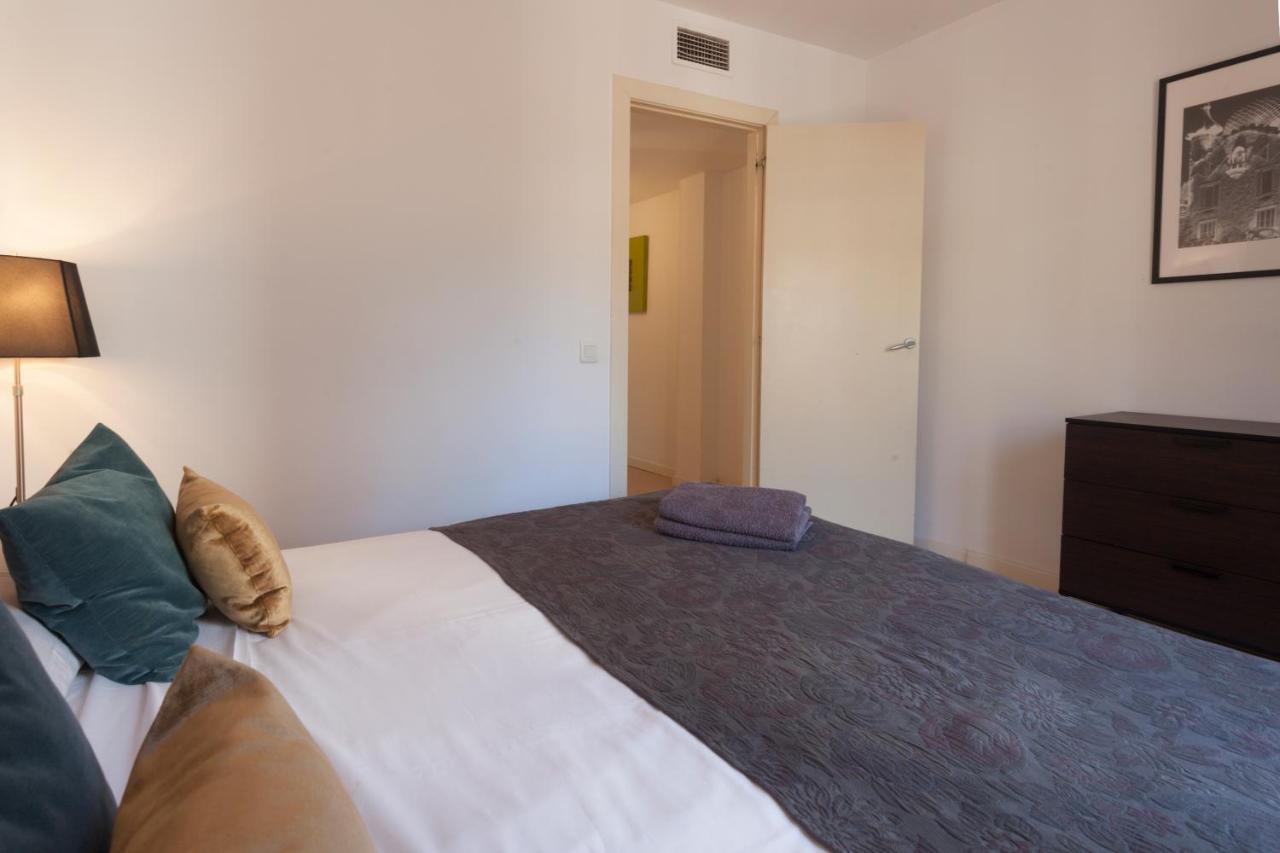 Plaza Catalunya City Center Apartments บาร์เซโลนา ภายนอก รูปภาพ