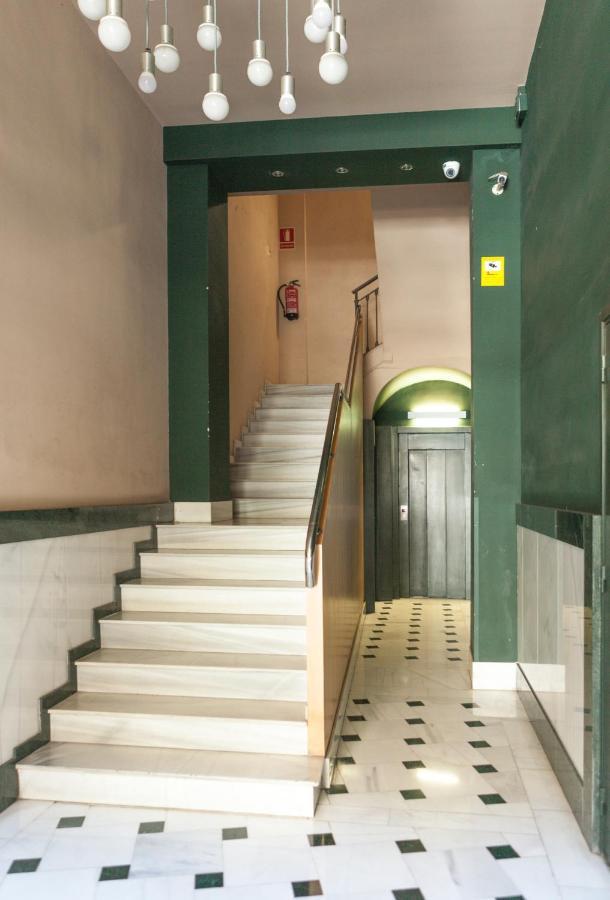 Plaza Catalunya City Center Apartments บาร์เซโลนา ภายนอก รูปภาพ