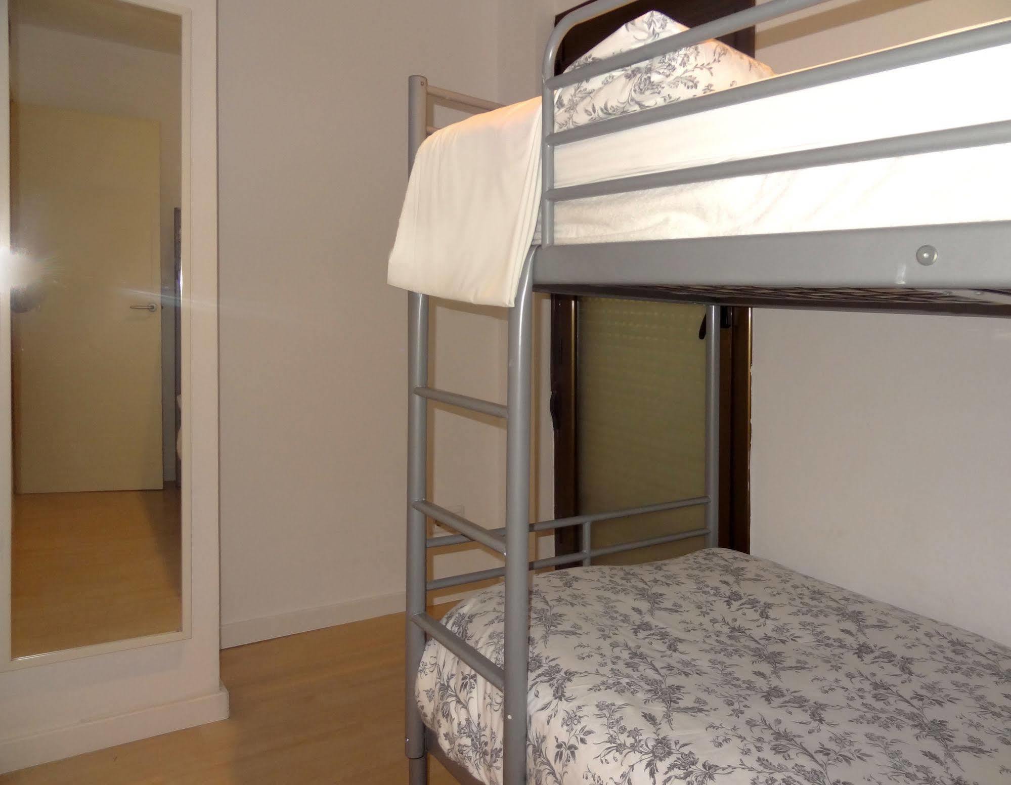 Plaza Catalunya City Center Apartments บาร์เซโลนา ภายนอก รูปภาพ